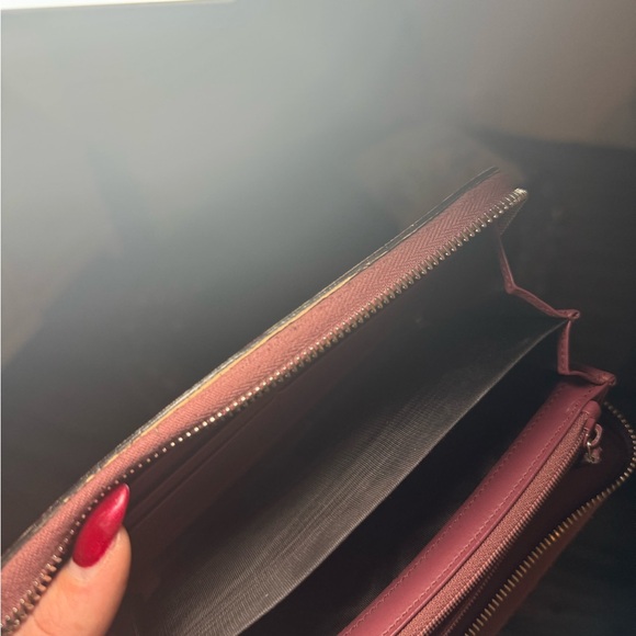 Gucci Pink and Brown Wallet with Floral Design - Picture 5 of 7